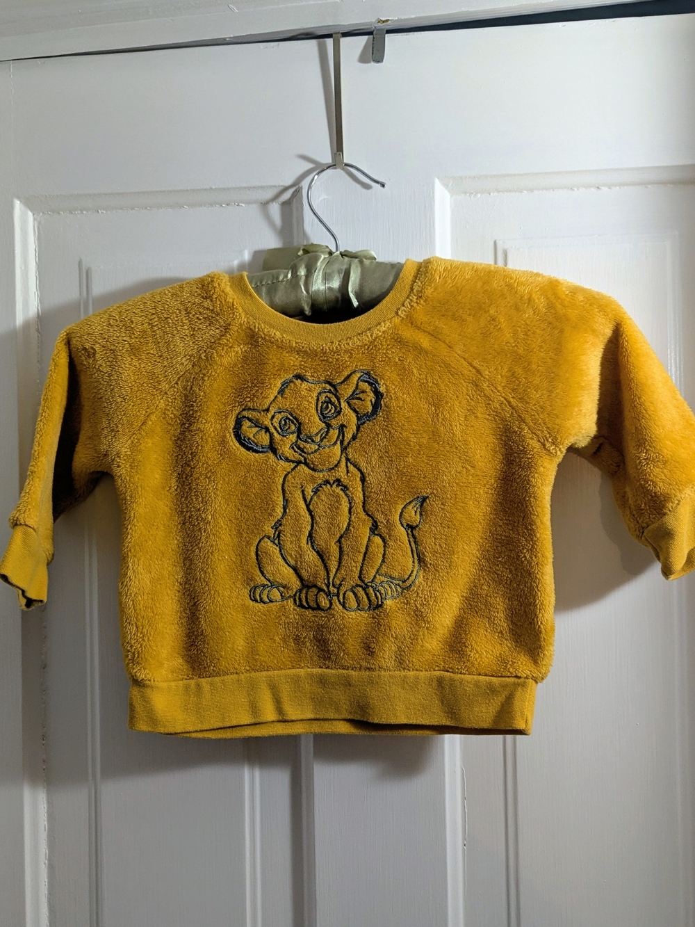 Kids Plush Yellow Crewneck Sweatshirt with Lion Embroidery